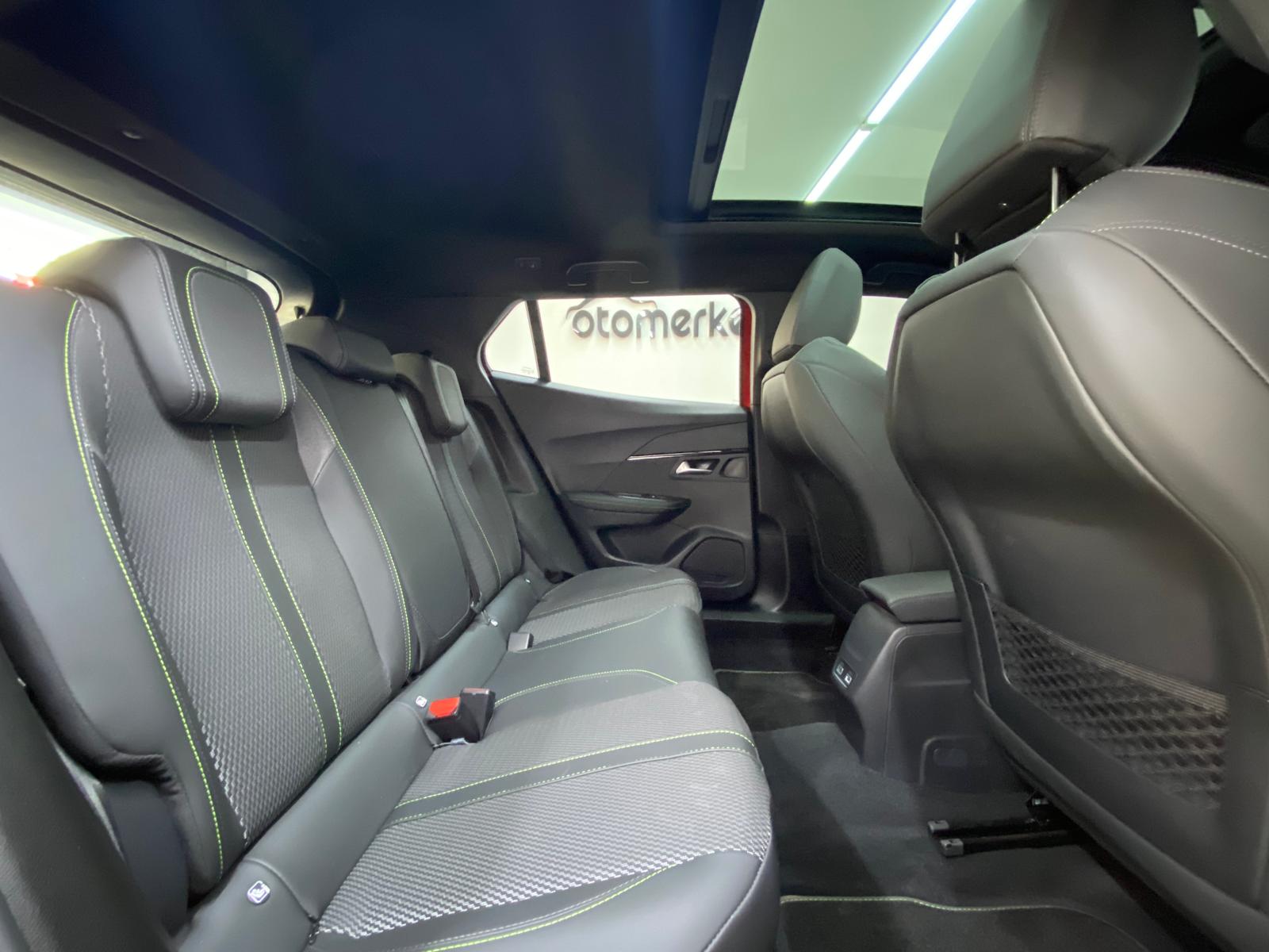 PEUGEOT 2008 22